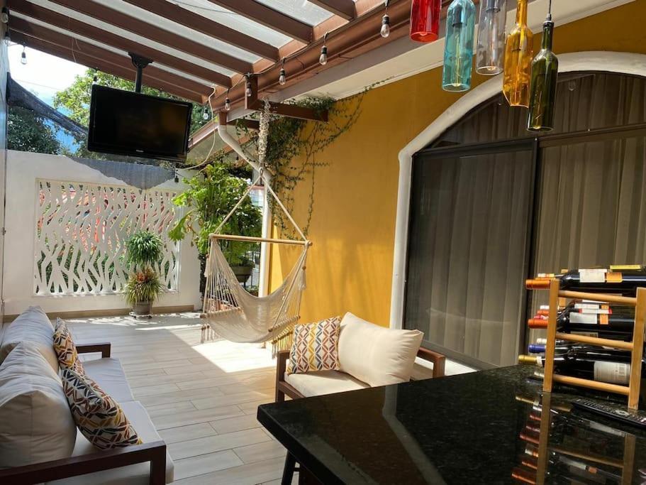 Airport Sjo Residence - Edward & Familia Inn Río Segundo Εξωτερικό φωτογραφία