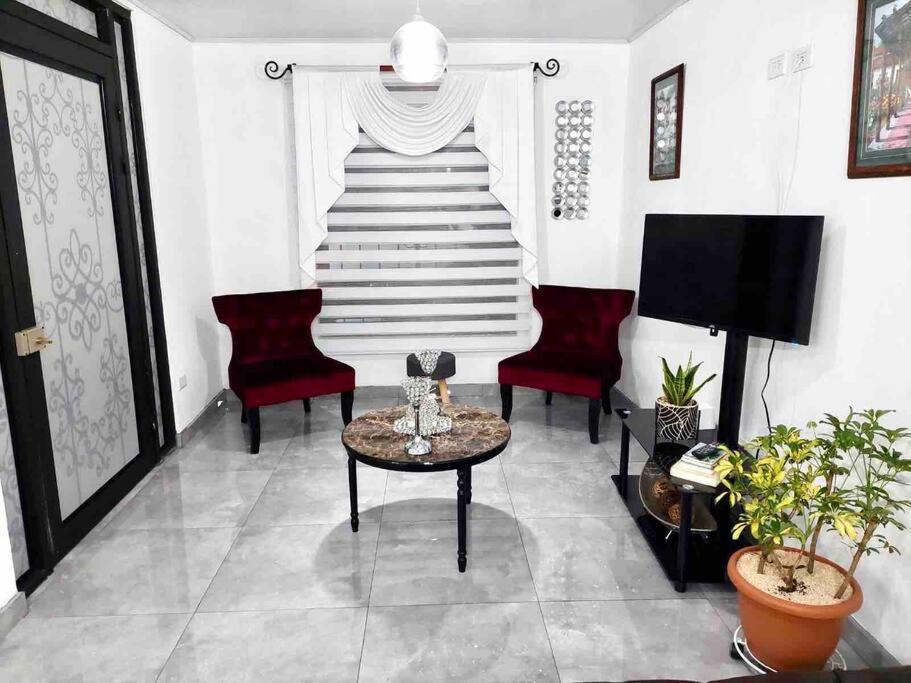 Airport Sjo Residence - Edward & Familia Inn Río Segundo Εξωτερικό φωτογραφία