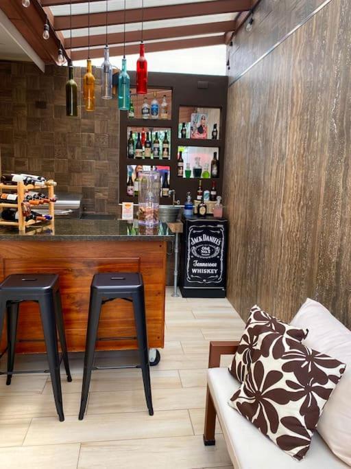 Airport Sjo Residence - Edward & Familia Inn Río Segundo Εξωτερικό φωτογραφία