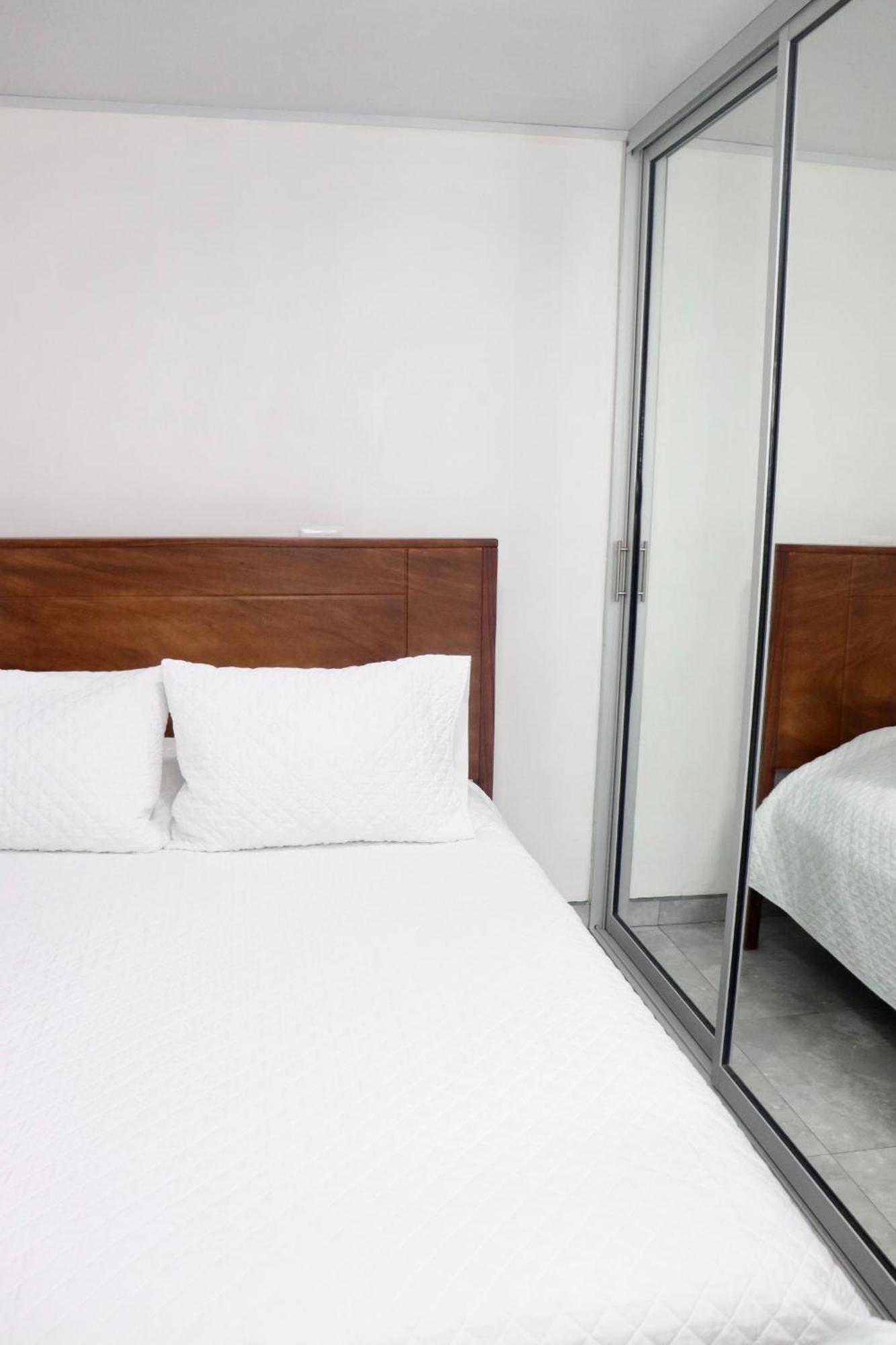 Airport Sjo Residence - Edward & Familia Inn Río Segundo Εξωτερικό φωτογραφία