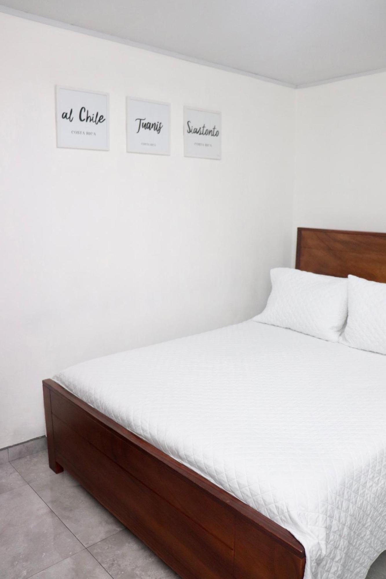 Airport Sjo Residence - Edward & Familia Inn Río Segundo Εξωτερικό φωτογραφία